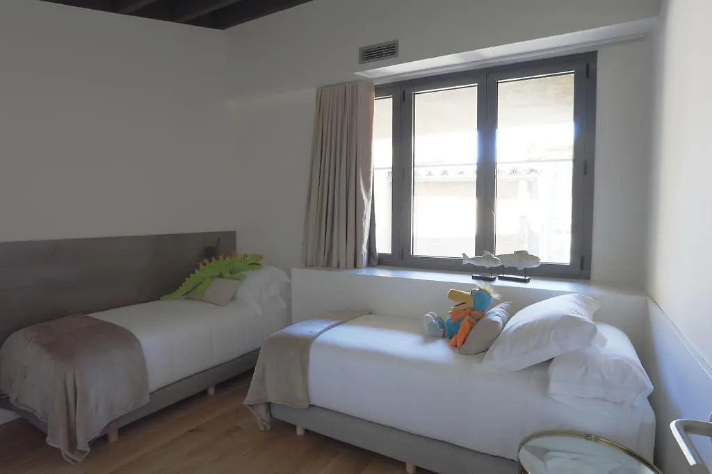 Apartaments Placa Del VI Girona