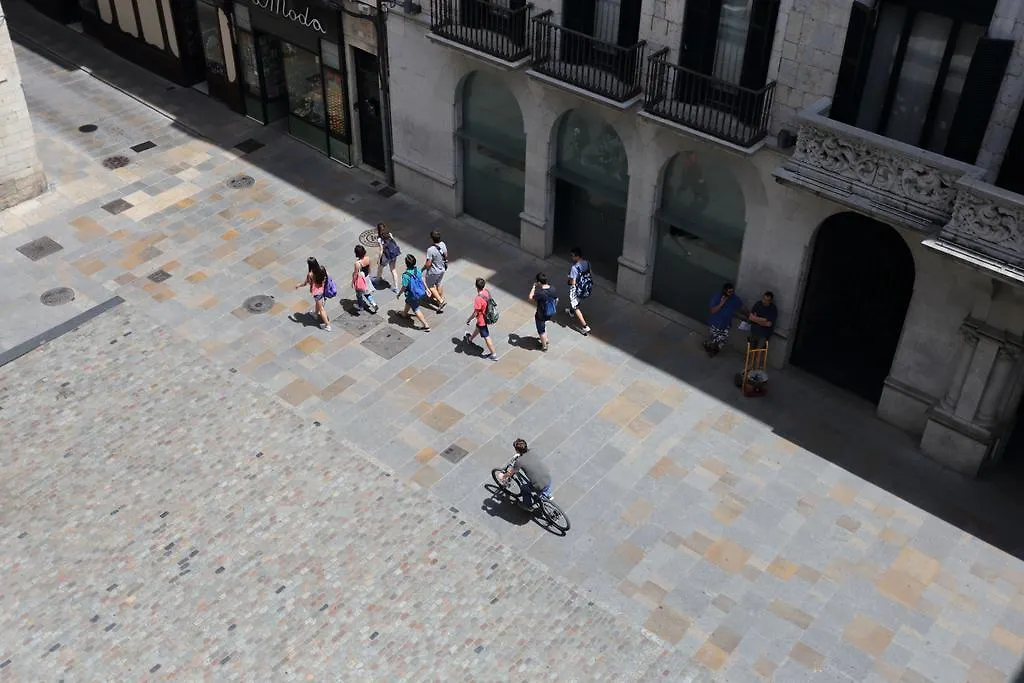 Apartaments Placa Del VI Girona 0*,